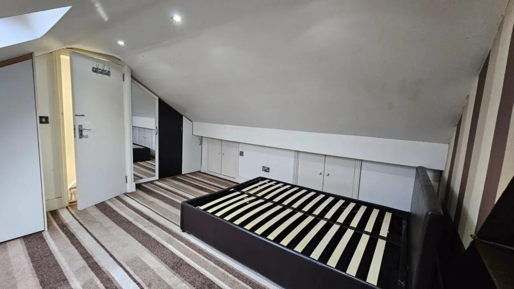 3 bedroom flat for rent