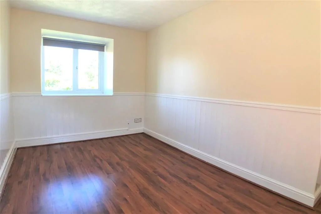 2 bedroom house for rent