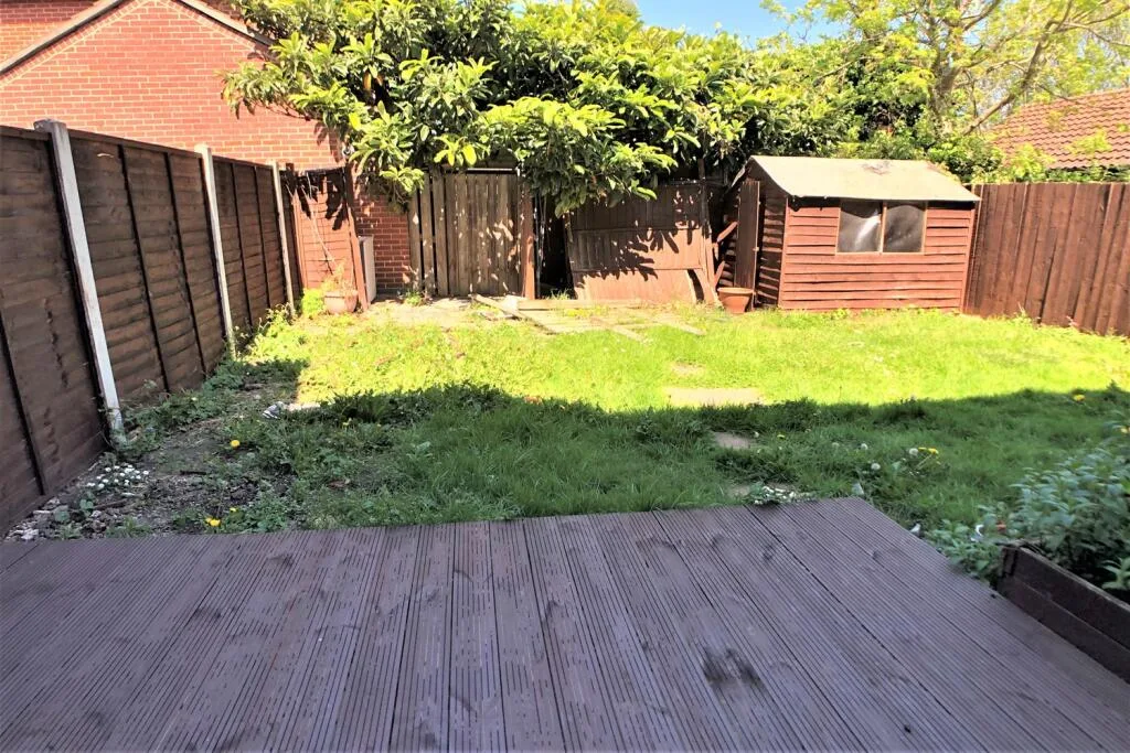 2 bedroom house for rent