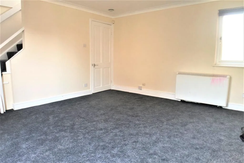 2 bedroom house for rent