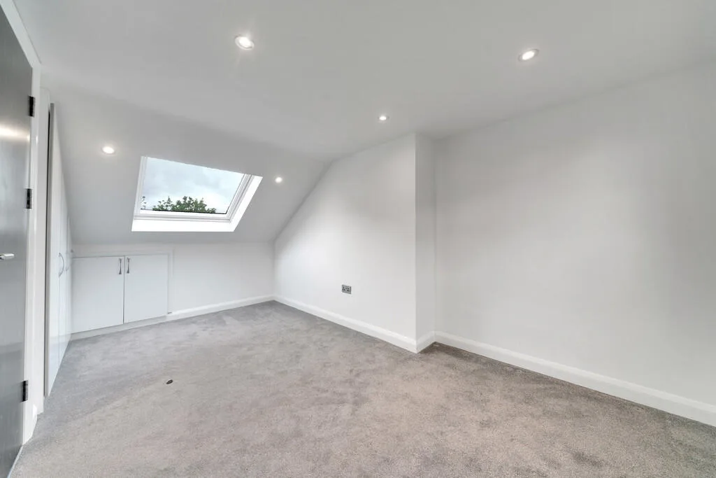 4 bedroom terraced house for rent