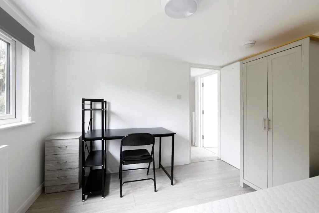 6 bedroom terraced house for rent