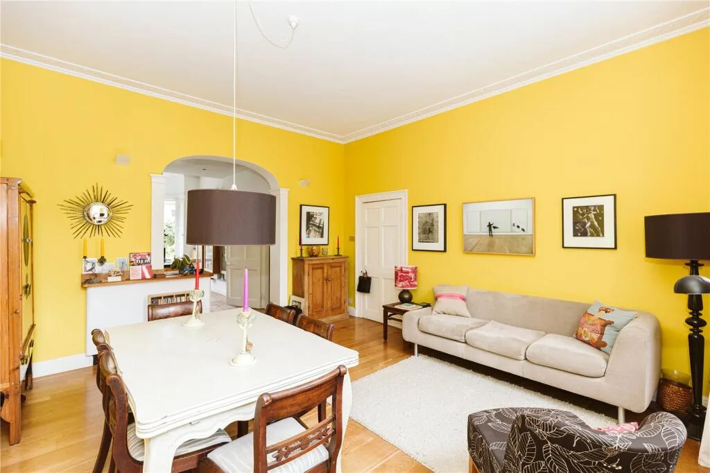 4 bedroom terraced house for rent