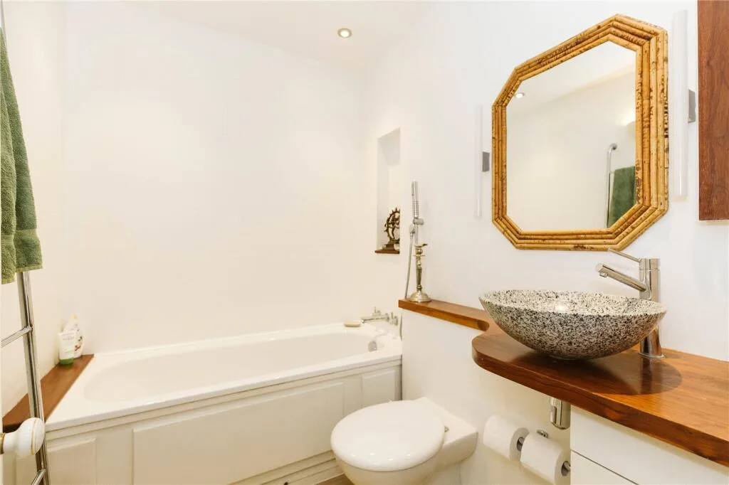 4 bedroom terraced house for rent