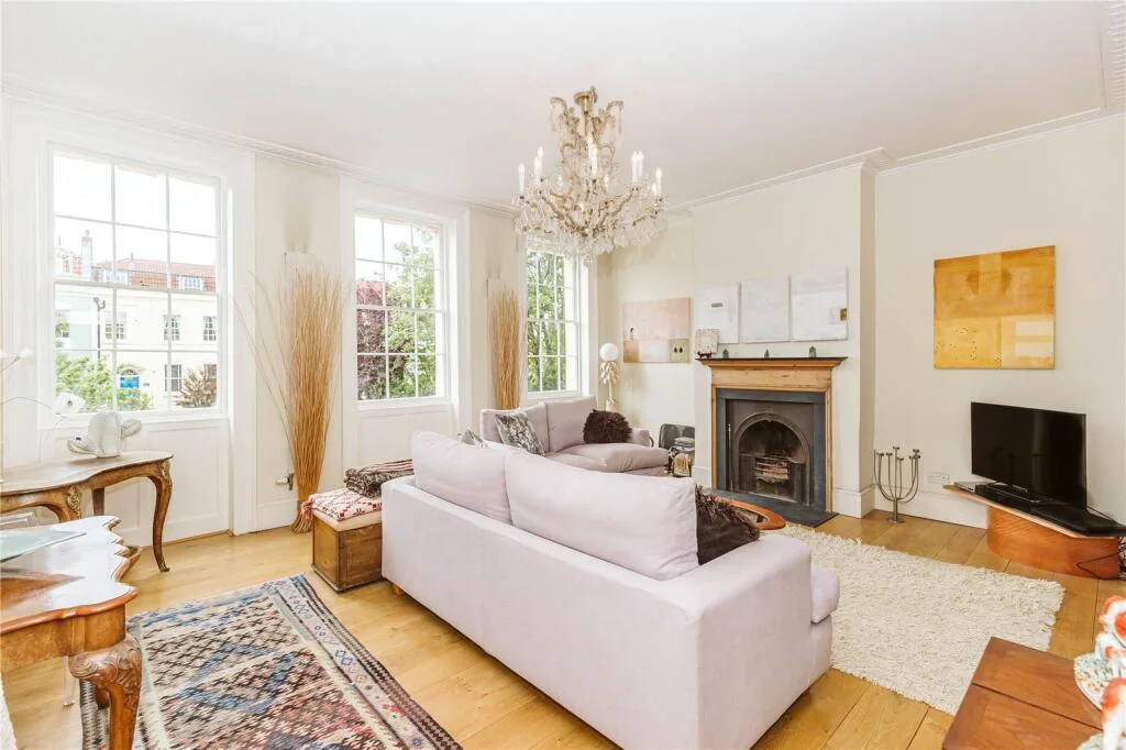4 bedroom terraced house for rent