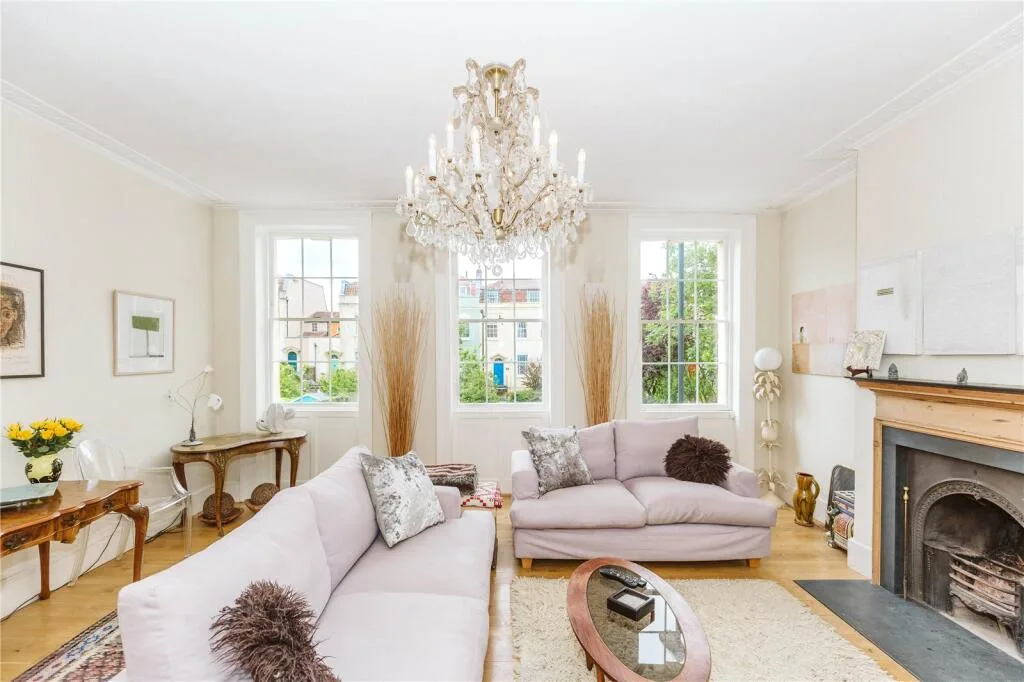 4 bedroom terraced house for rent