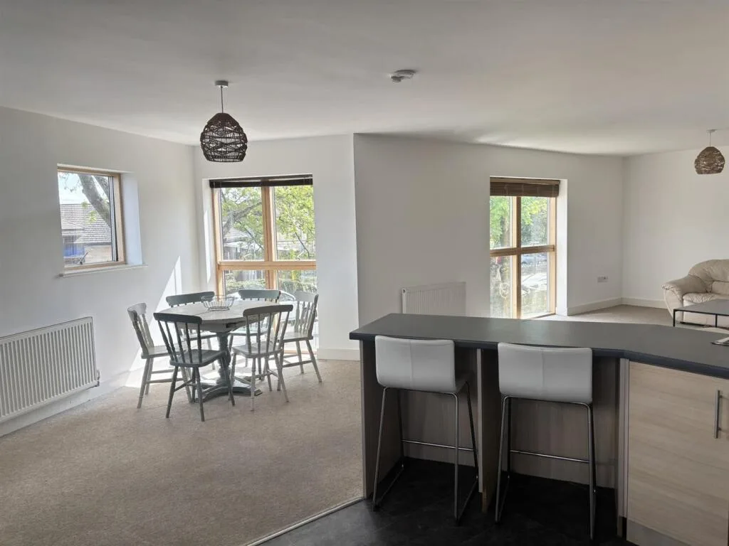 3 bedroom apartment for rent