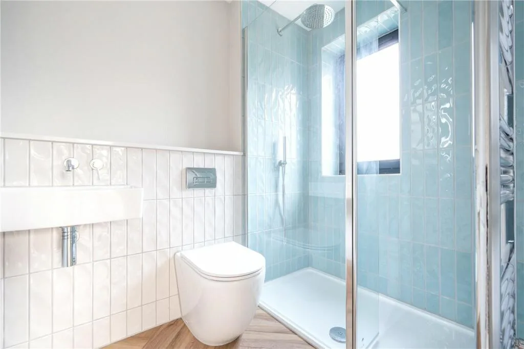 2 bedroom house for rent