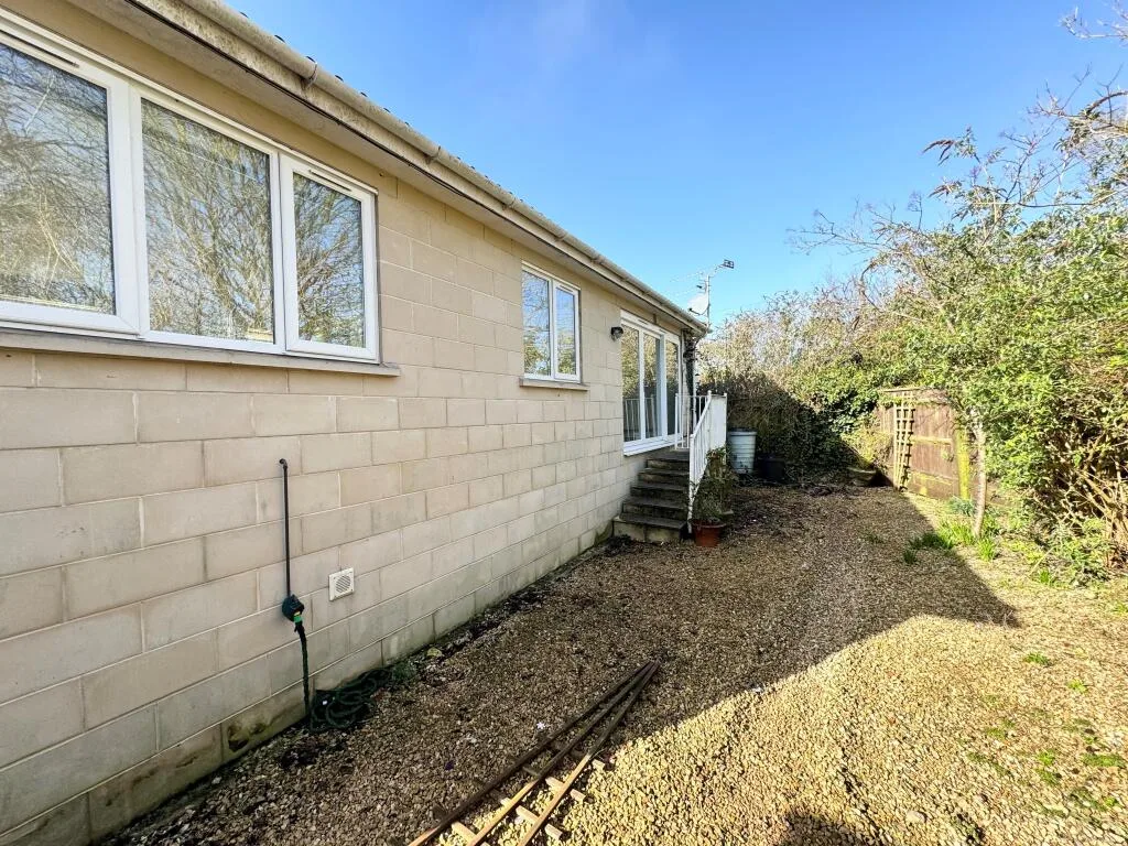 3 bedroom detached house for rent