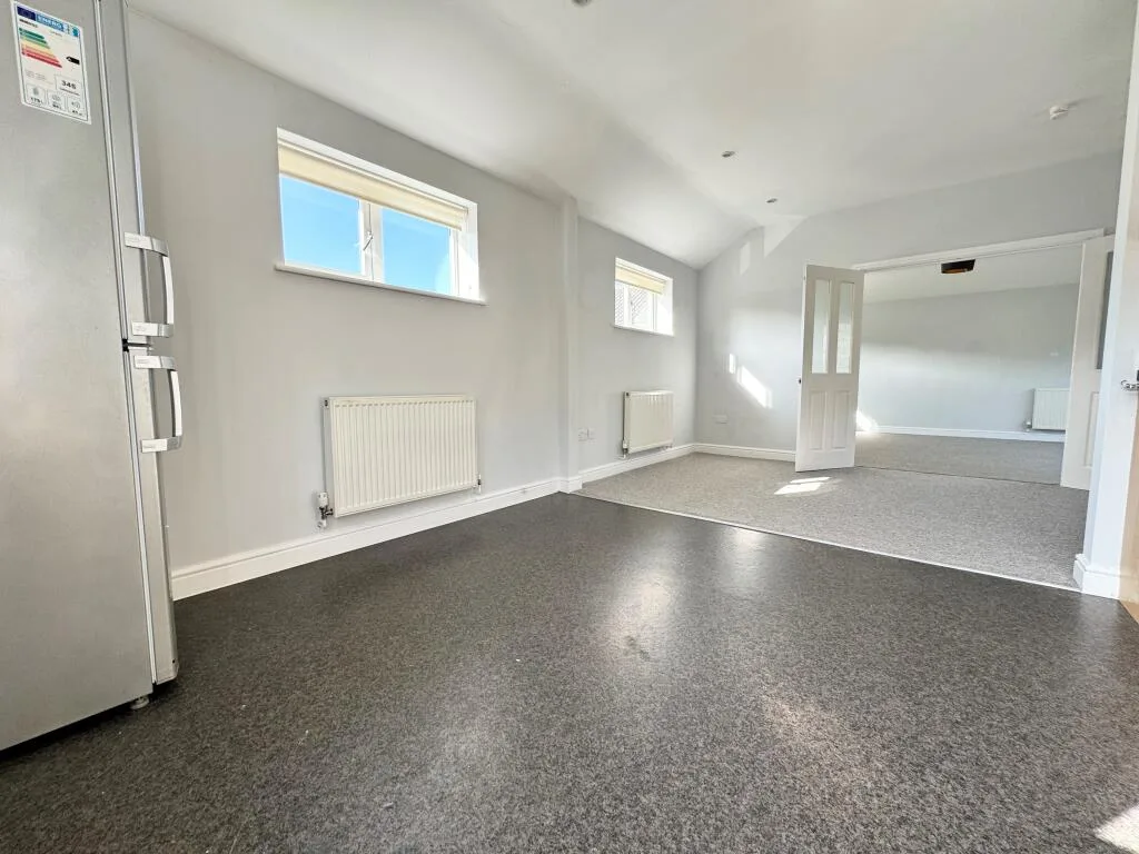 3 bedroom detached house for rent