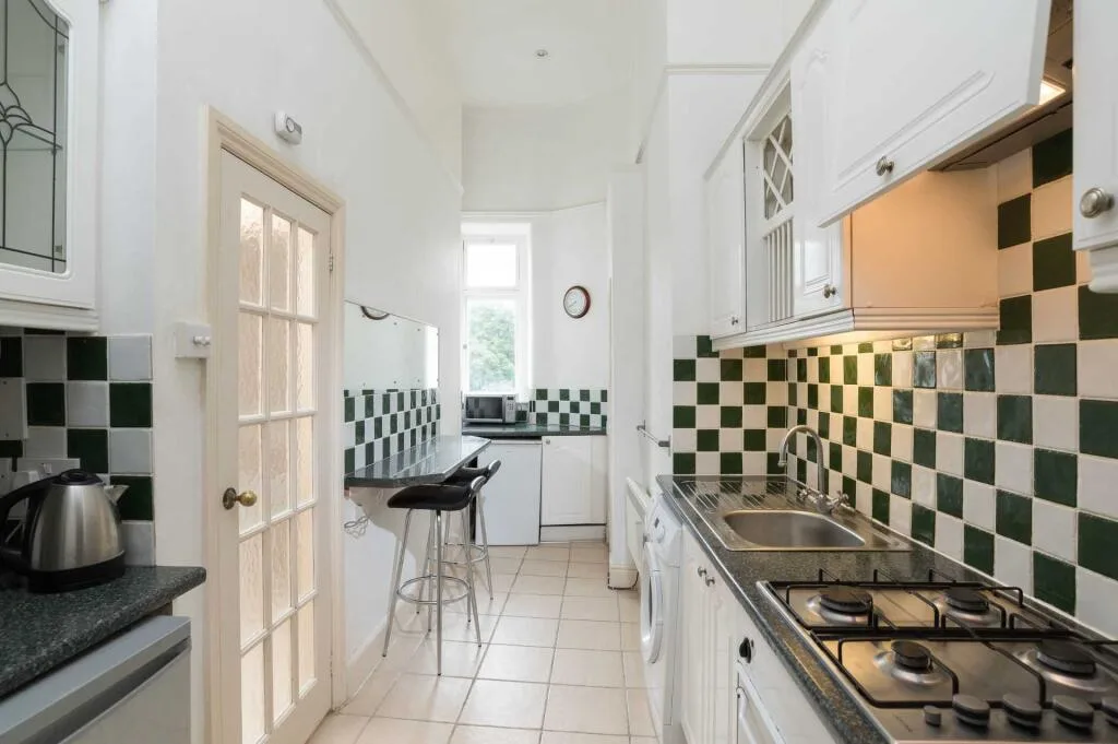 1 bedroom apartment for rent