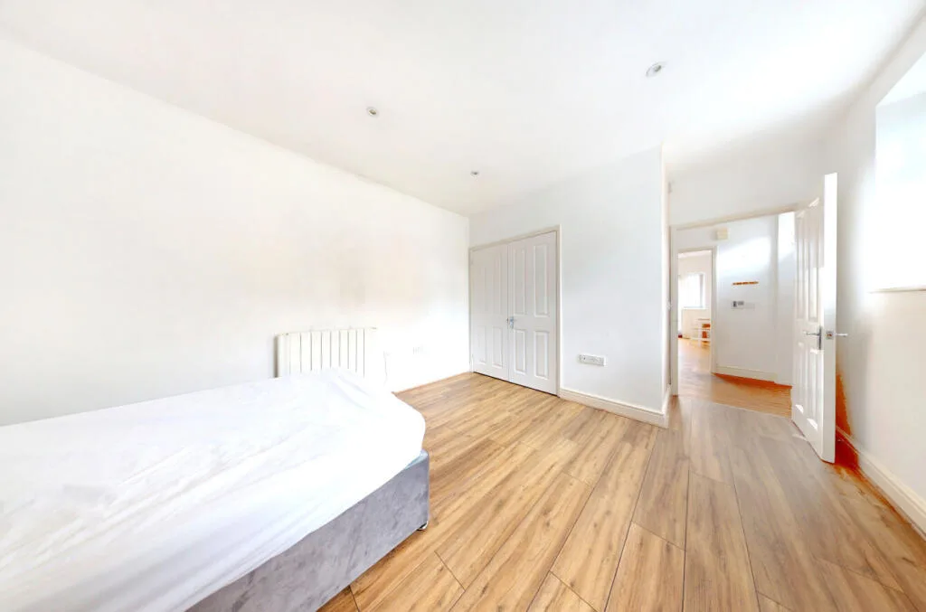 1 bedroom bungalow for rent