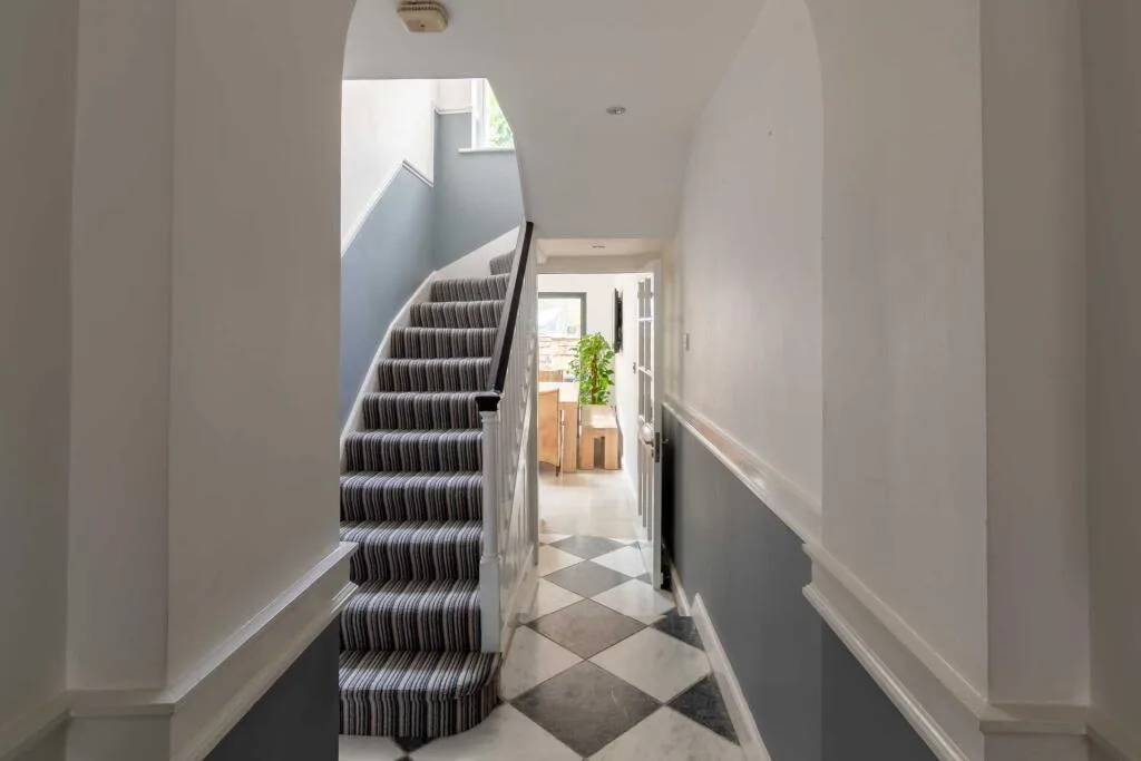 4 bedroom apartment for rent