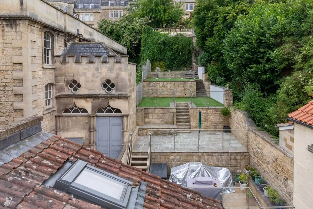 4 bedroom apartment for rent
