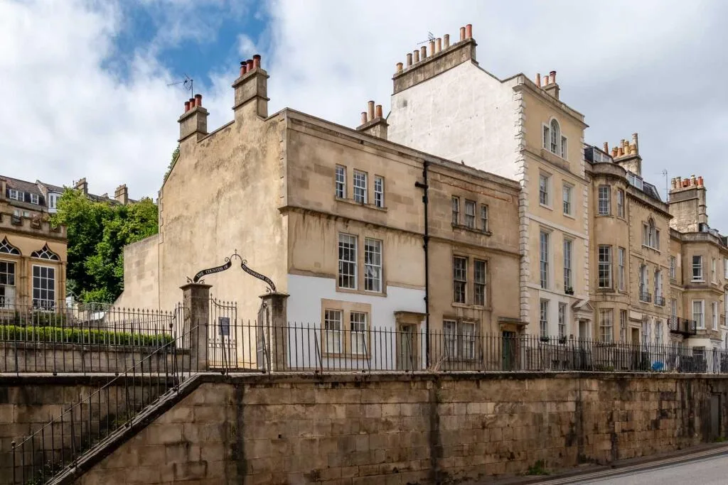 4 bedroom apartment for rent