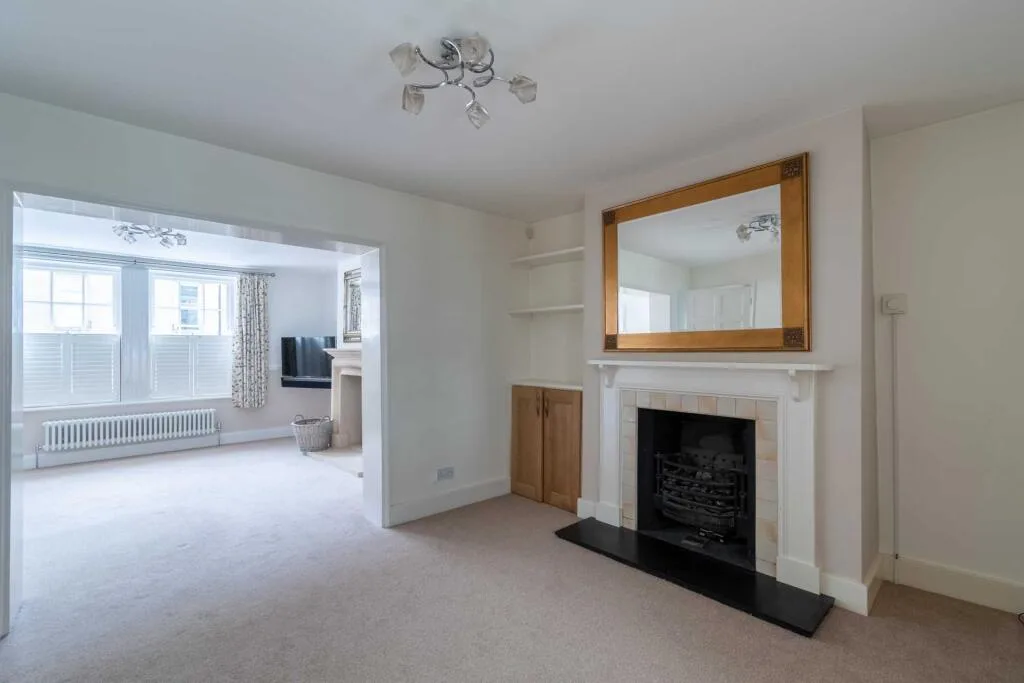 4 bedroom apartment for rent