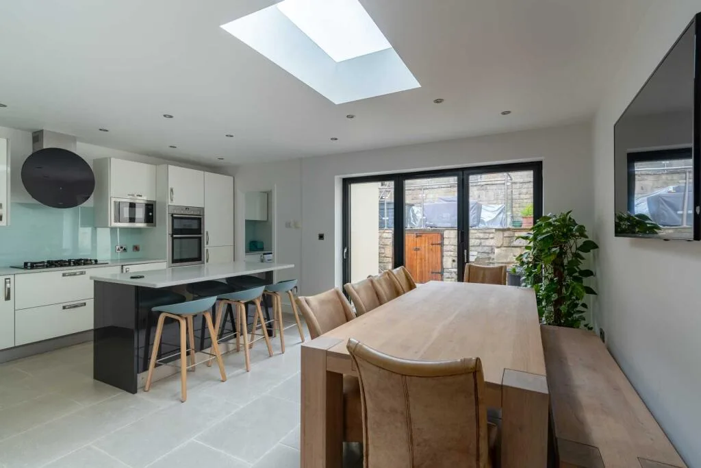 4 bedroom apartment for rent