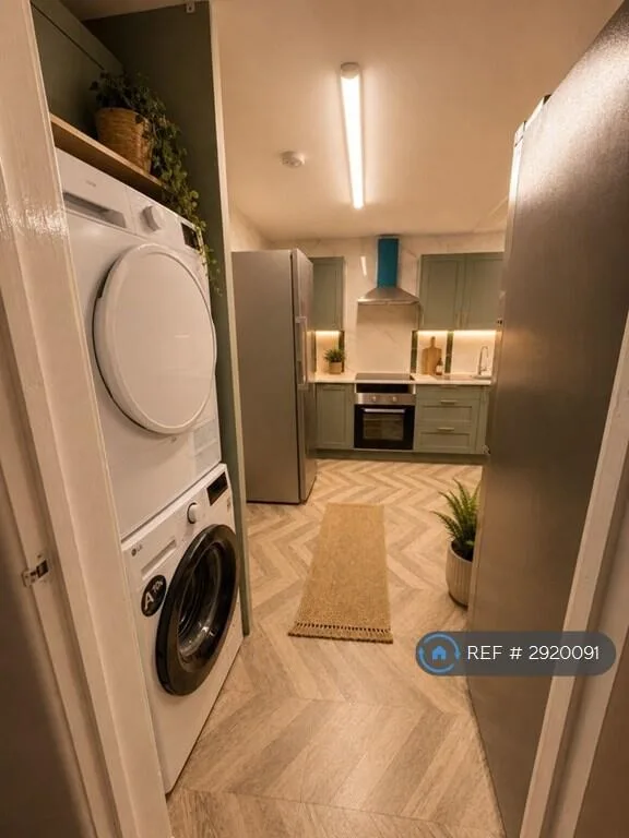 1 bedroom house share for rent