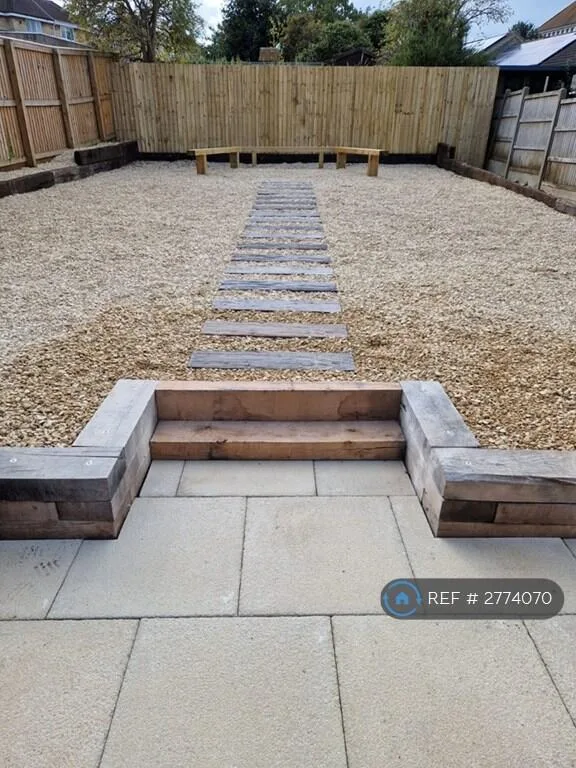 1 bedroom house share for rent