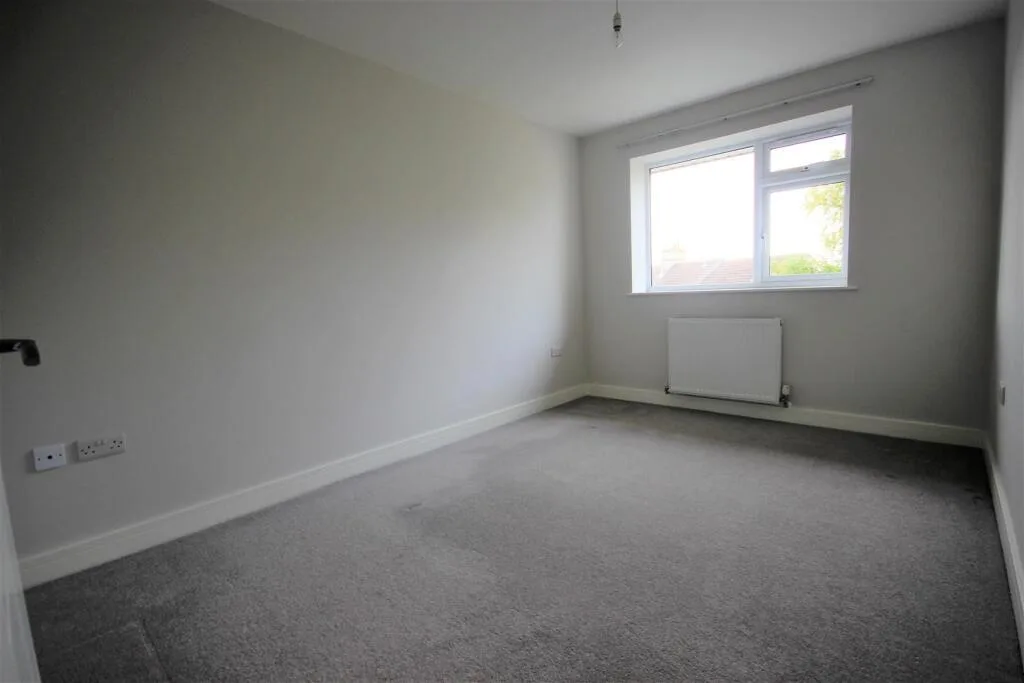 3 bedroom end of terrace house for rent
