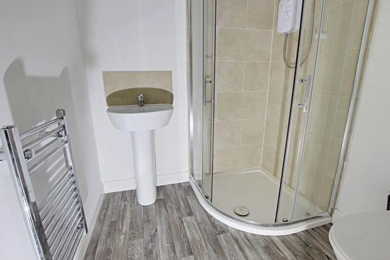 1 bedroom maisonette for rent