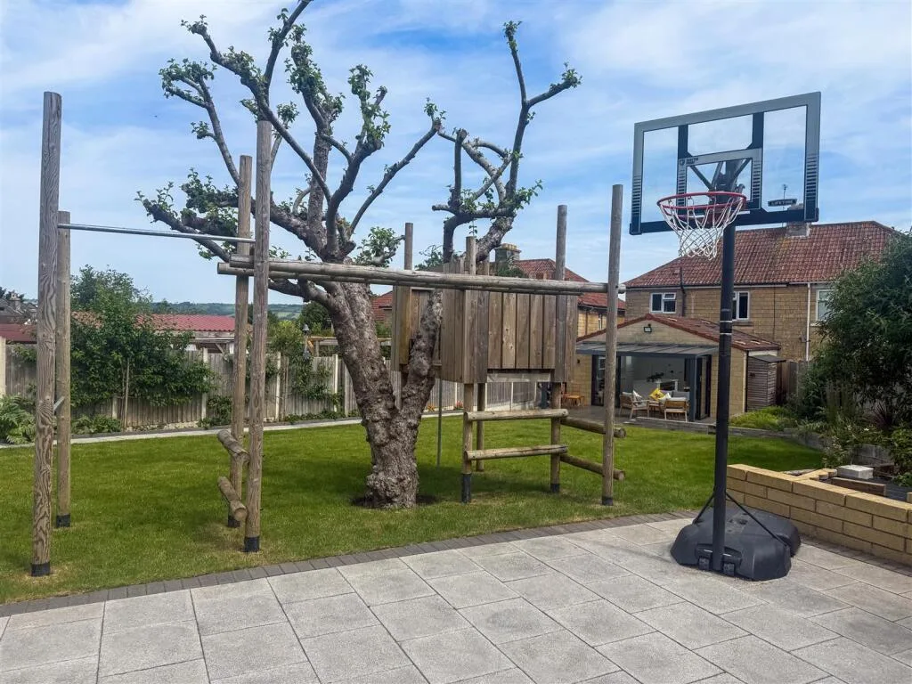 3 bedroom house for rent