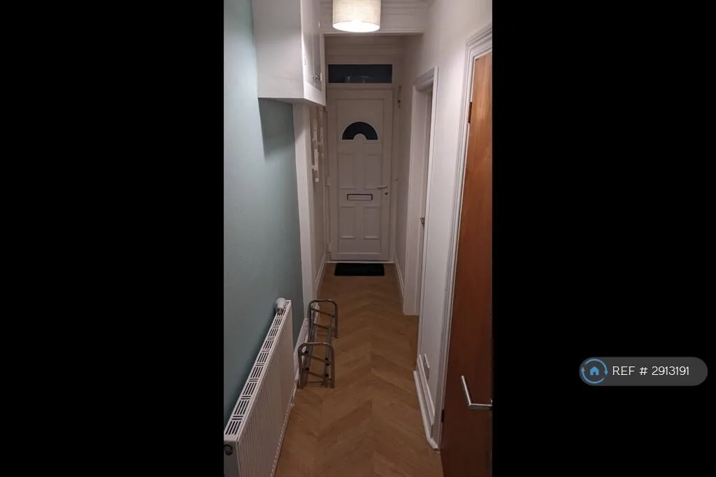 5 bedroom terraced house for rent