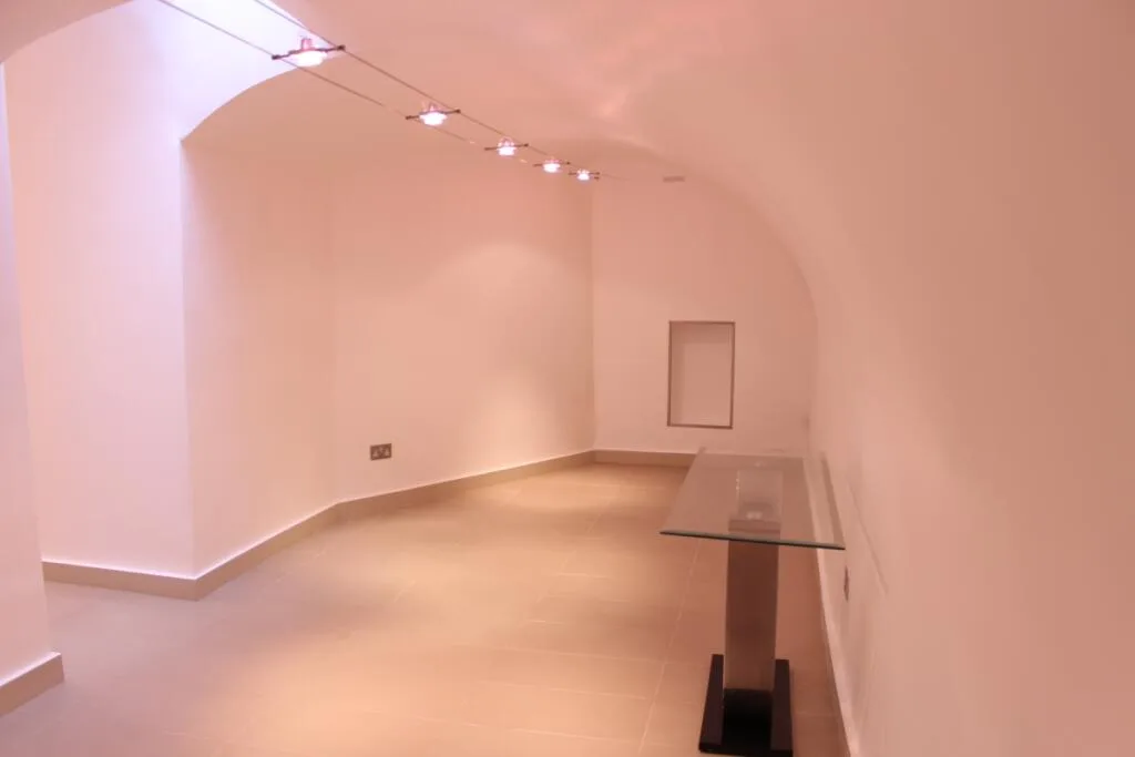 3 bedroom maisonette for rent