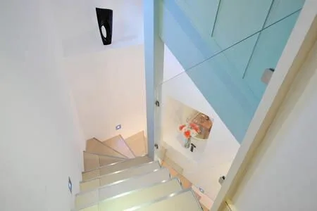 3 bedroom maisonette for rent