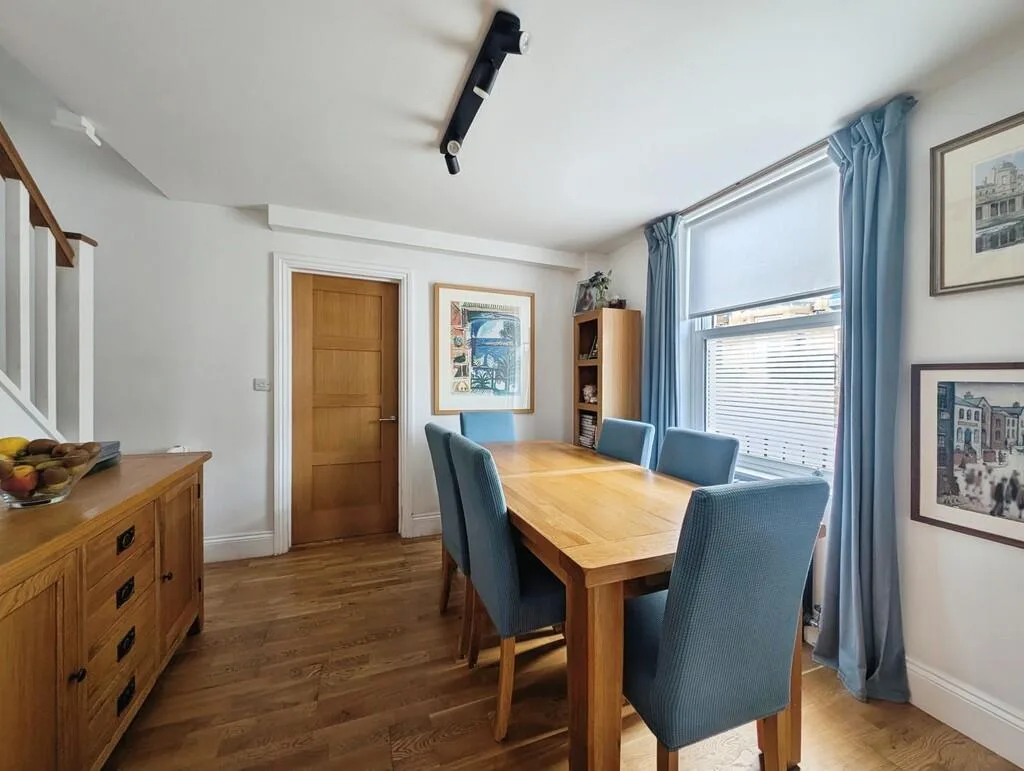 3 bedroom terraced house for rent
