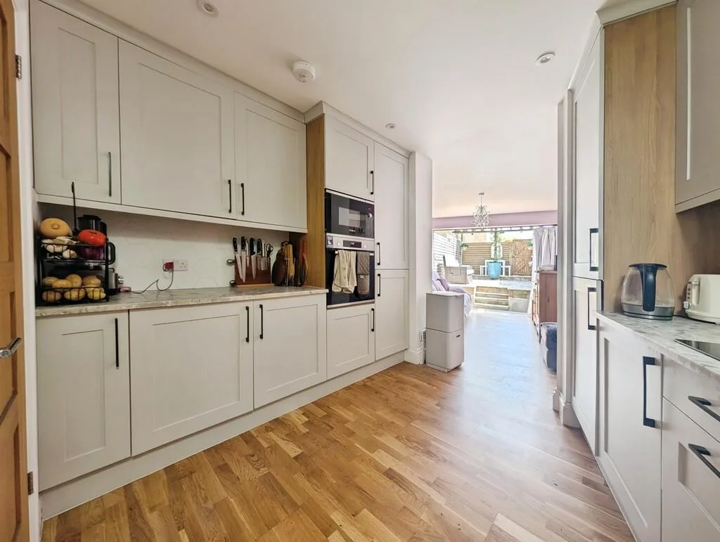 3 bedroom terraced house for rent