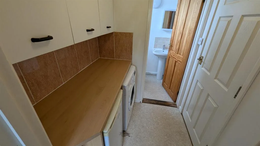 5 bedroom house for rent