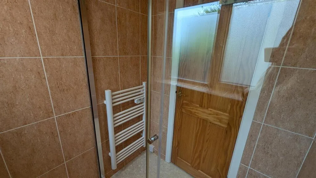 5 bedroom house for rent