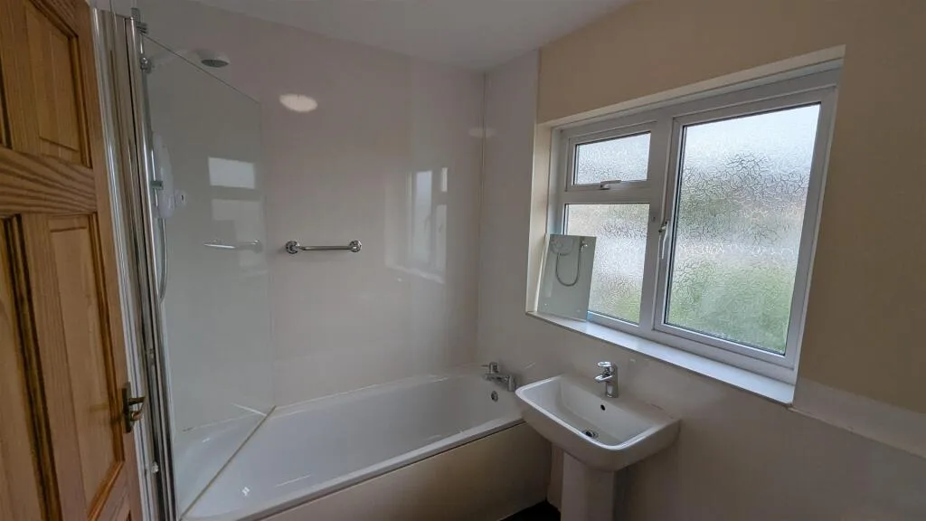 5 bedroom house for rent