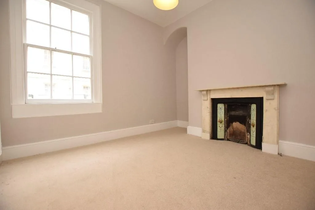 1 bedroom ground floor flat for rent