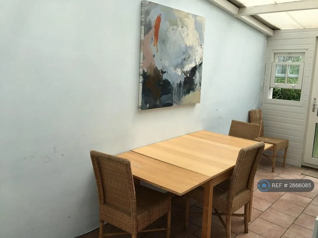4 bedroom terraced house for rent