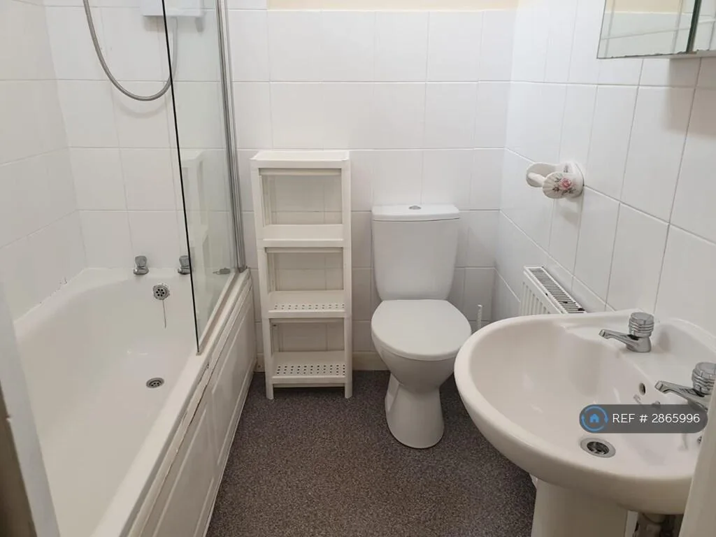 4 bedroom terraced house for rent
