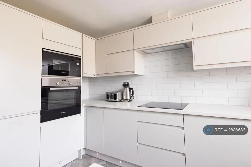 1 bedroom house share for rent