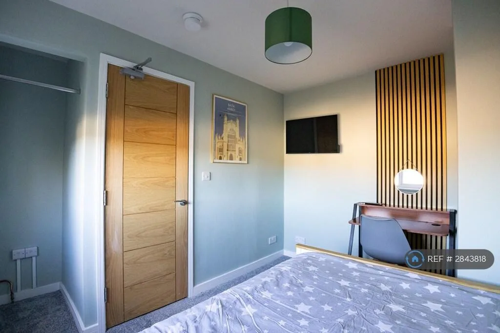 1 bedroom house share for rent