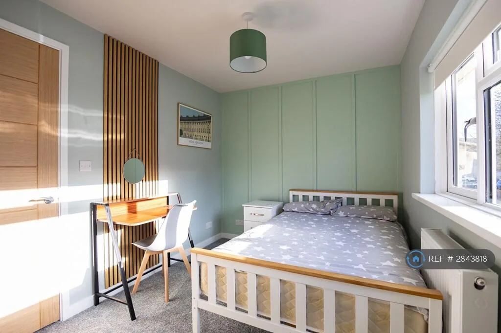 1 bedroom house share for rent