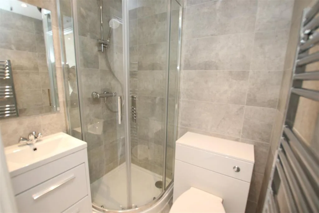4 bedroom detached house for rent
