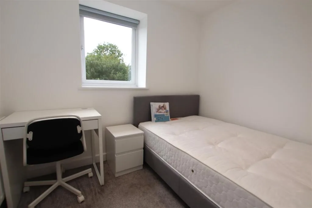 4 bedroom detached house for rent