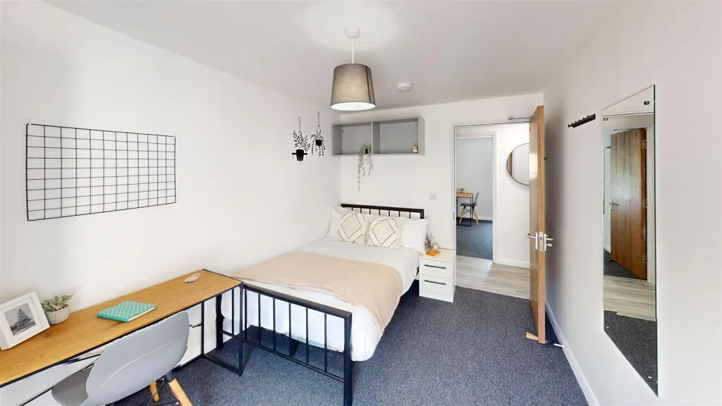 1 bedroom house share for rent