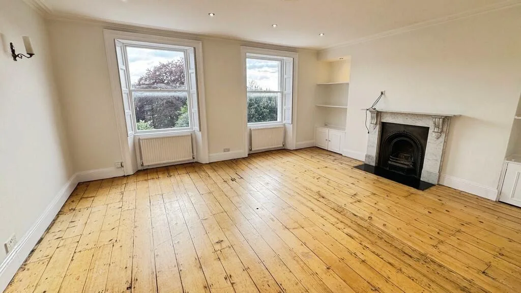 3 bedroom maisonette for rent