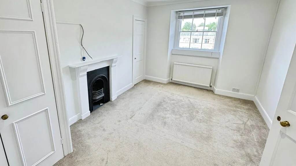 3 bedroom maisonette for rent