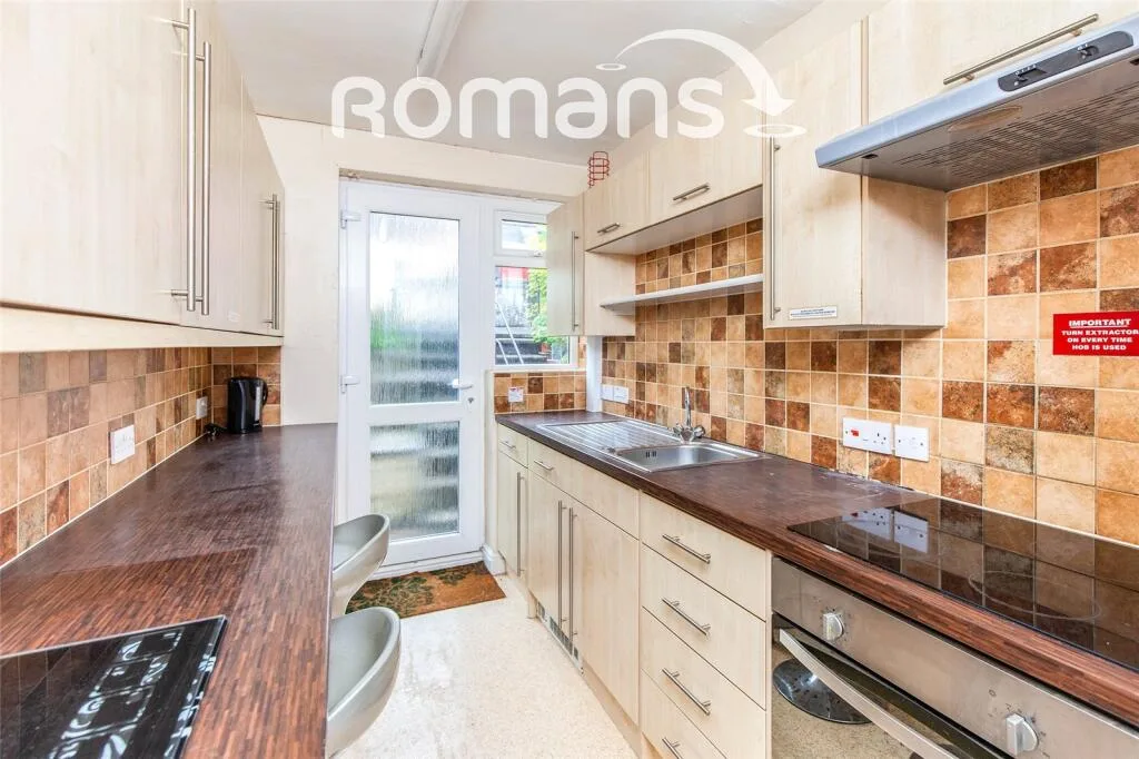 4 bedroom terraced house for rent