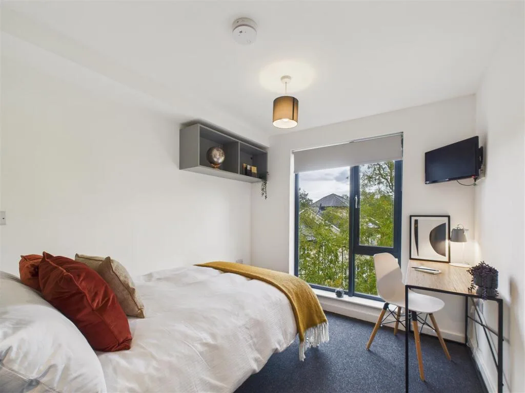 1 bedroom house share for rent