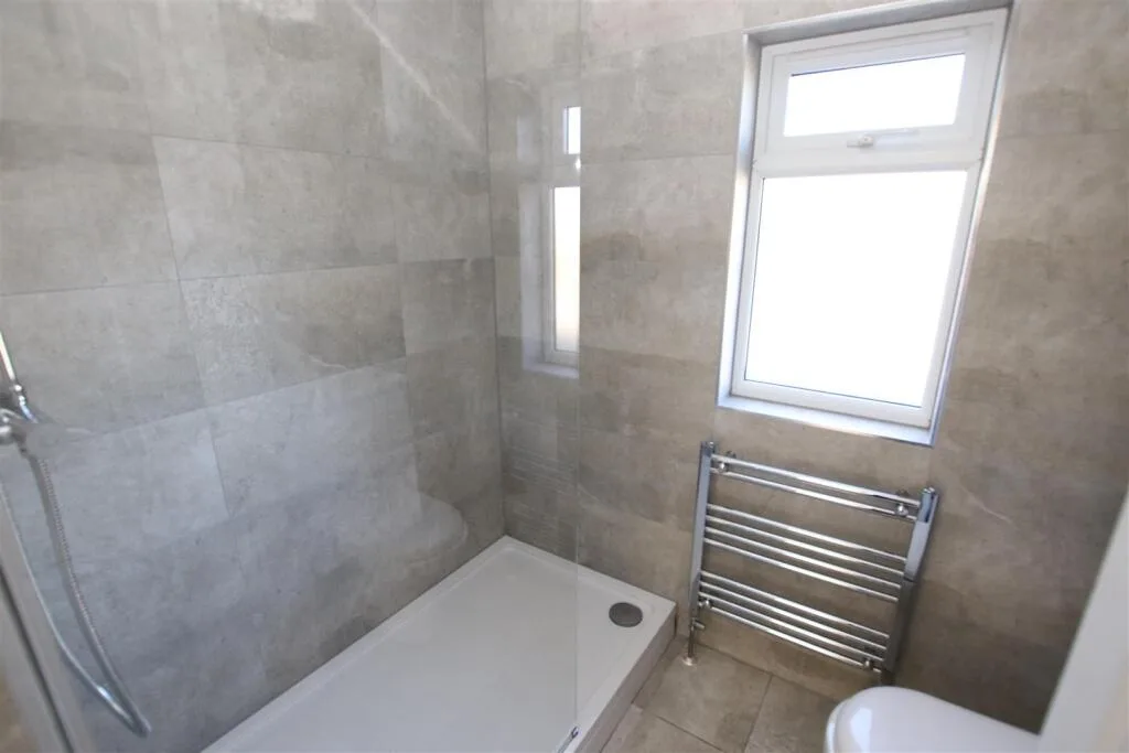 1 bedroom end of terrace house for rent