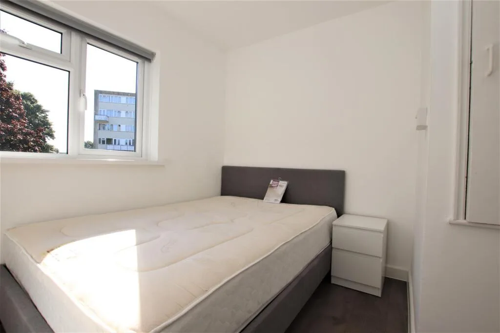 1 bedroom end of terrace house for rent