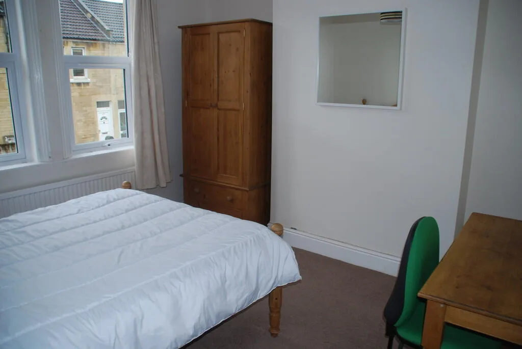 5 bedroom house share for rent